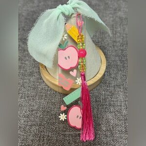 Acrylic bookmark with Apples design, tassel and beads. NWOT